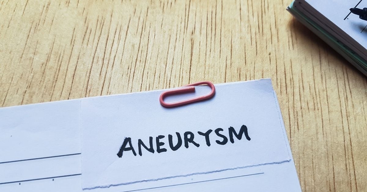 Understanding Aneurysms: 10 Symptoms to Be Aware Of - Facty Health