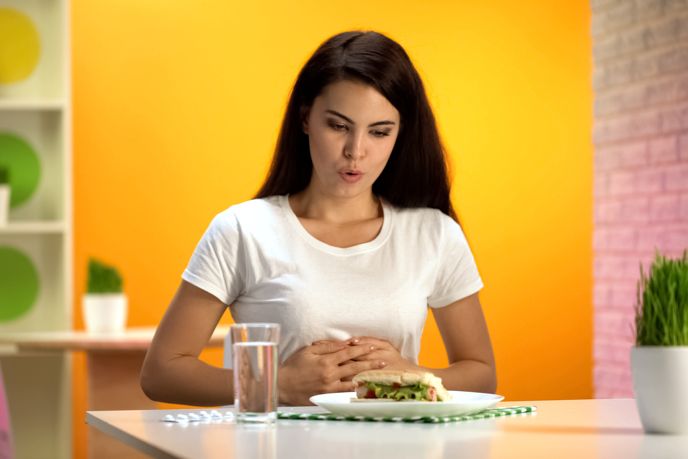 Gastritis Diet: 18 Foods To Avoid and Eat