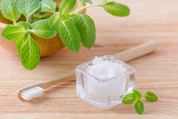 10 Facts About Oil Pulling