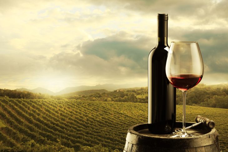 10 Healthy Reasons to Pour Yourself a Glass of Red Wine Tonight (And Every Night)