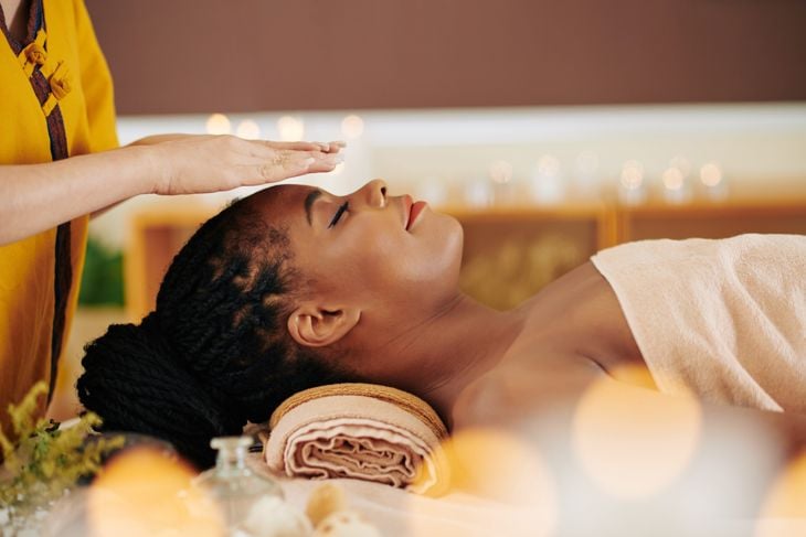 10 Possible Benefits of Reiki