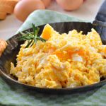 How to Make Perfect, Fluffy Scrambled Eggs
