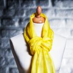 How to Tie a Scarf