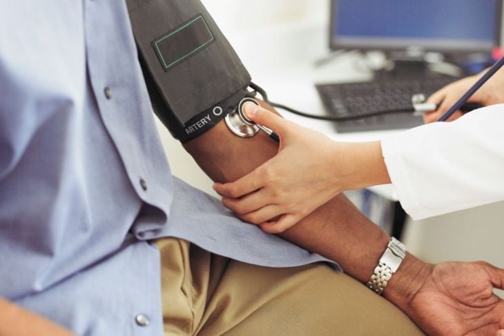 Ignoring These 10 High Blood Pressure Signs Could Be Dangerous