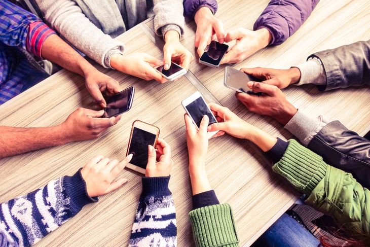 10 Affordable Cell Phone Plans