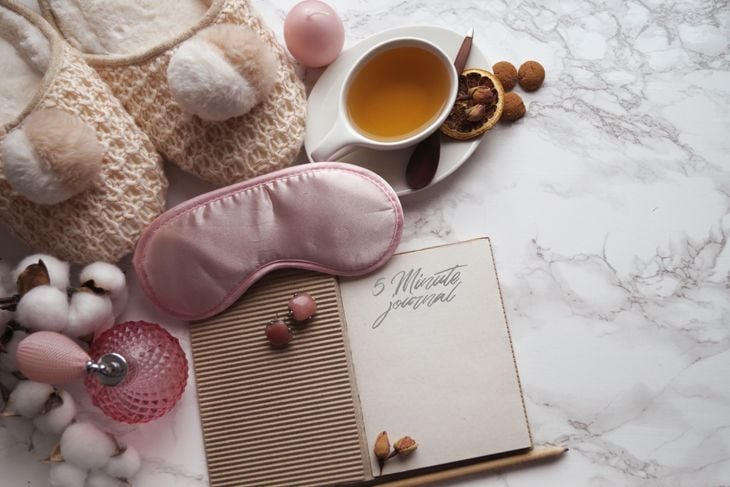 Five minute journal morning routine 