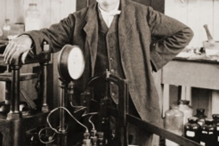 What Do We Know About Thomas Edison?