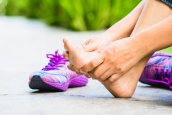 Relieve Swollen Feet Naturally with These 15 Methods