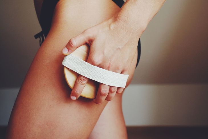 Dry Brushing Could Improve Your Skin's Circulation