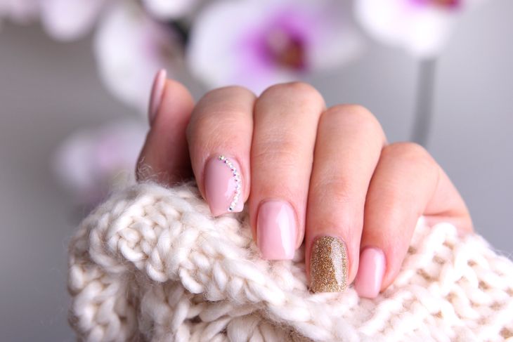 How To Properly Remove Acrylic Nails