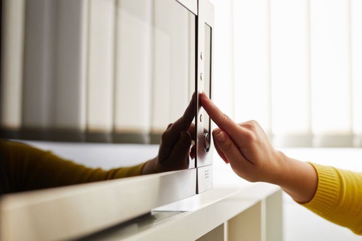 Easy Ways To Keep Your Microwave Clean