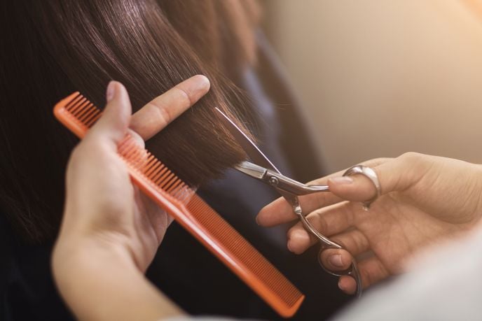 Tips for Updating Out-of-Fashion Hairstyles