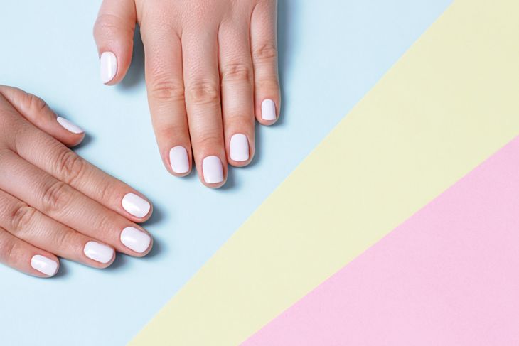 Removing Gel Nail Polish Easily at Home