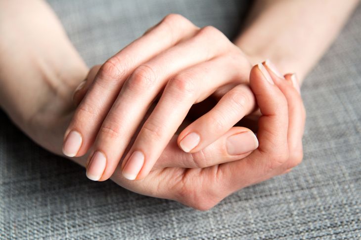 How to Encourage Healthy Fingernails and Good Growth