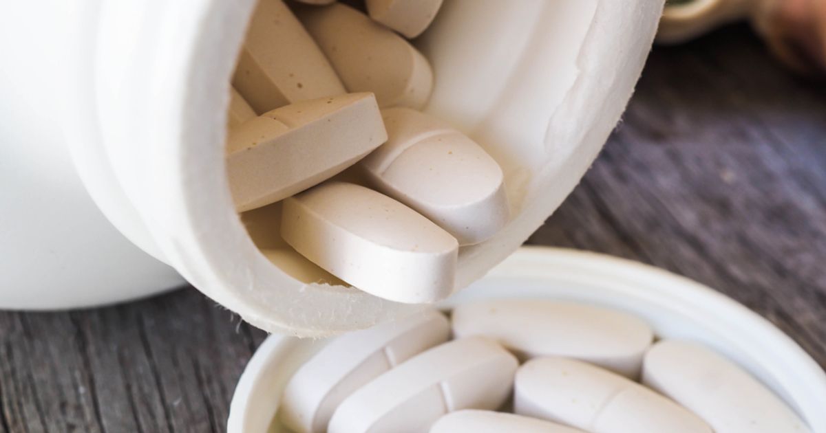 Calcium Phosphate vs. Calcium Carbonate What's the Difference? Facty