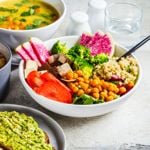 What are Some Energizing Vegan Breakfast Options?