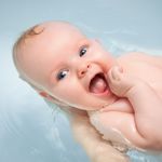 How to Enjoy a Safe Baby Bath Time