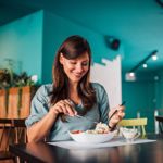 Are There Health Benefits to Eating Dinner Earlier?
