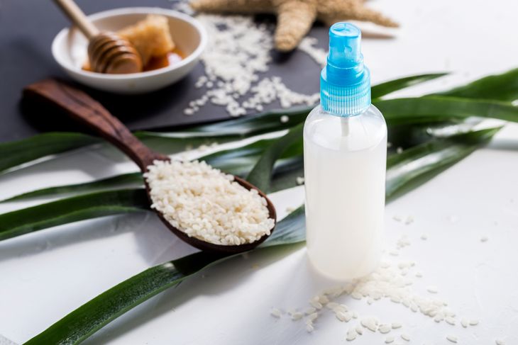 10 Great Beauty Uses For Rice Water