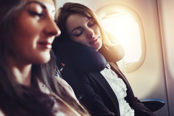 15 Easy Coping Strategies For a Fear of Flying