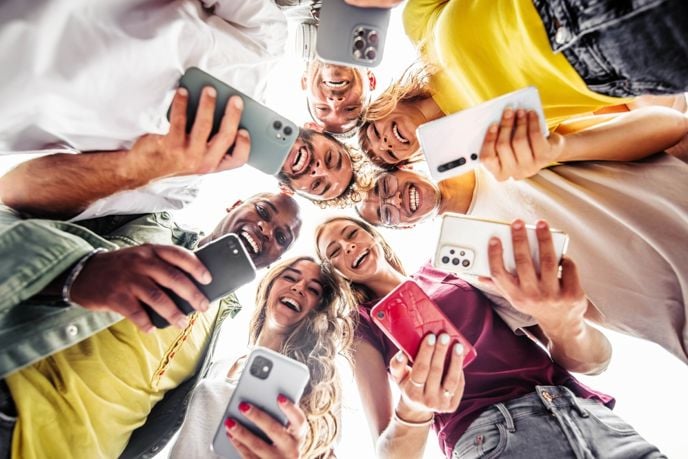 The Best Smartphones to Buy in 2025