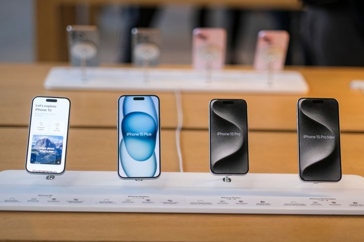 iPhone 15 models are displayed at the Apple The Grove in Los Angeles