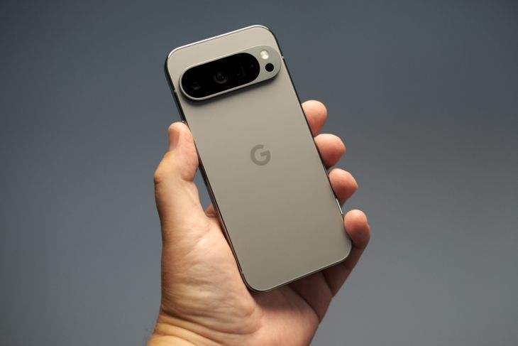  Google Pixel 9 Pro Android smartphone