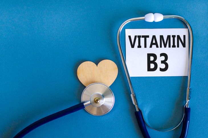 Vitamin B3 niacin symbol. Concept words Vitamin B3 on beautiful white card