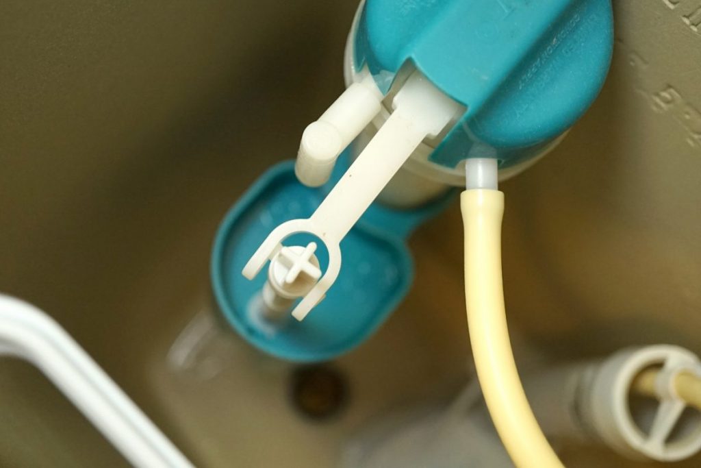 How to Fix a FreeFlowing Toilet Facty