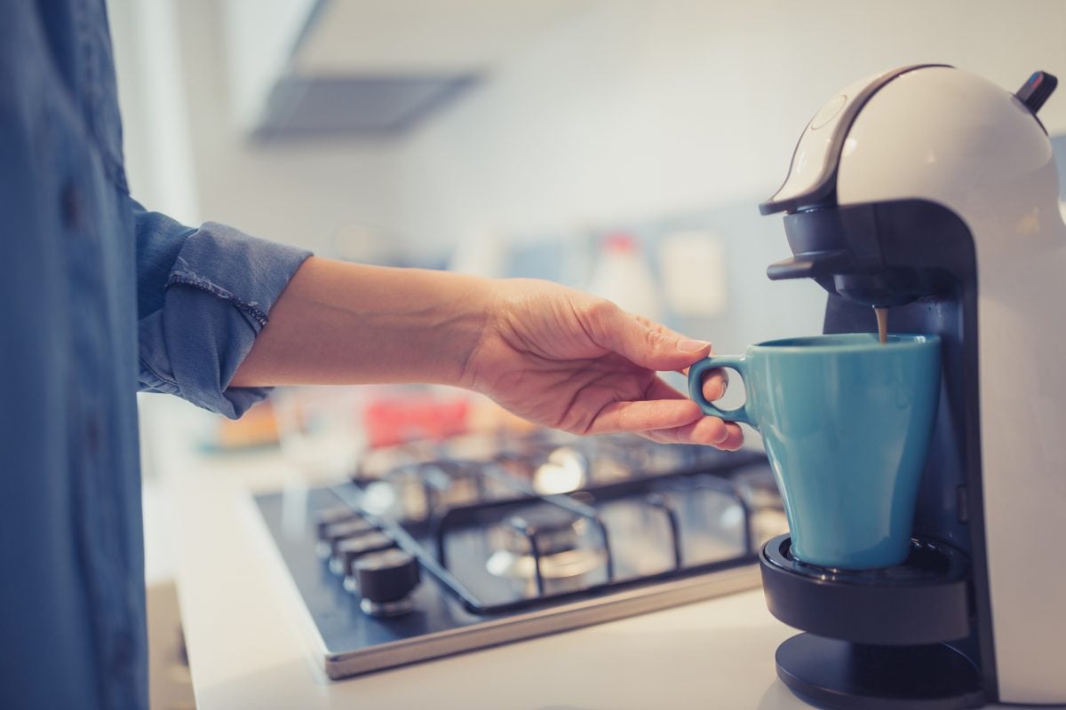 How To Clean A Coffee Maker Facty how-to-clean-a-coffee-maker-facty